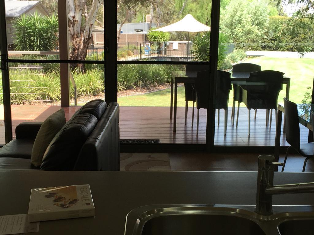 מואמה Riverspa Apartments מראה חיצוני תמונה