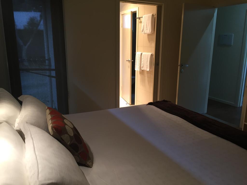 מואמה Riverspa Apartments מראה חיצוני תמונה